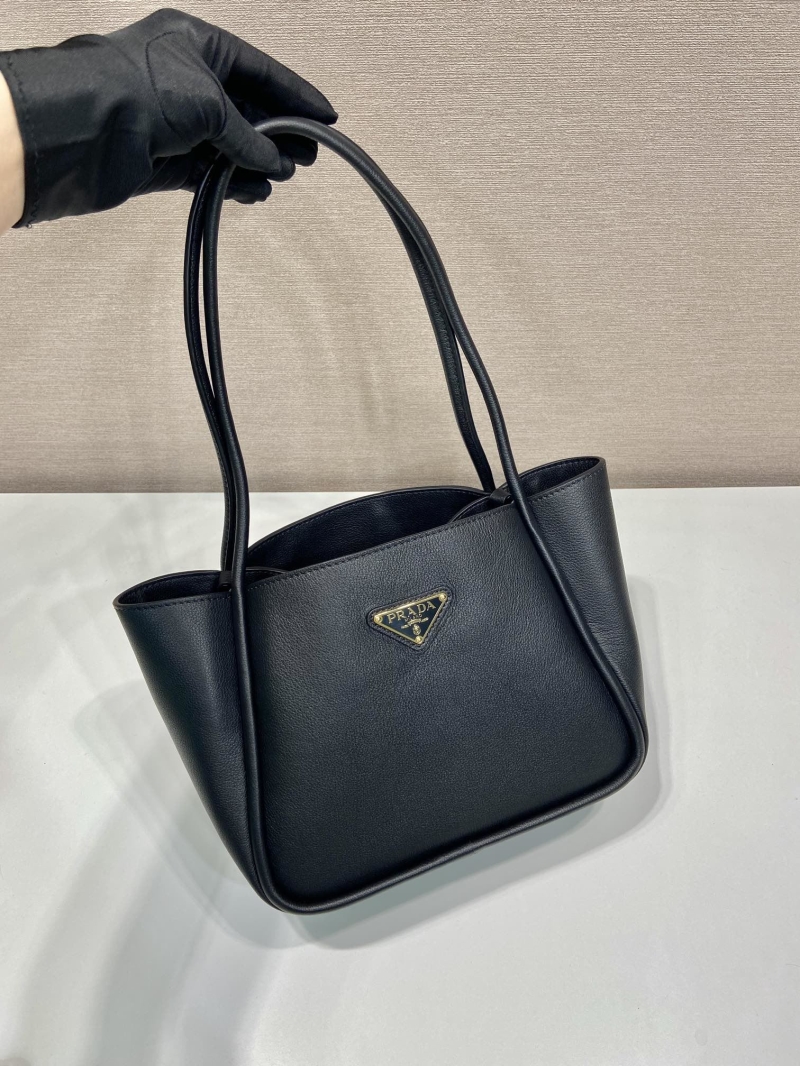 Pra*a bucket bags